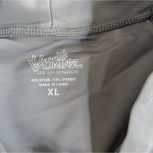 UV SKINZ Men’s Long Sleeve Sun & Swim Shirt with UPF 50+ Salt Water Resistant XL - Picture 7 of 8